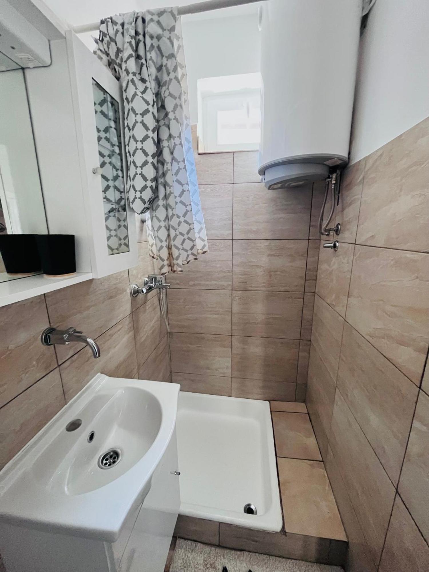 Apartment Ivana Сен Екстериор снимка